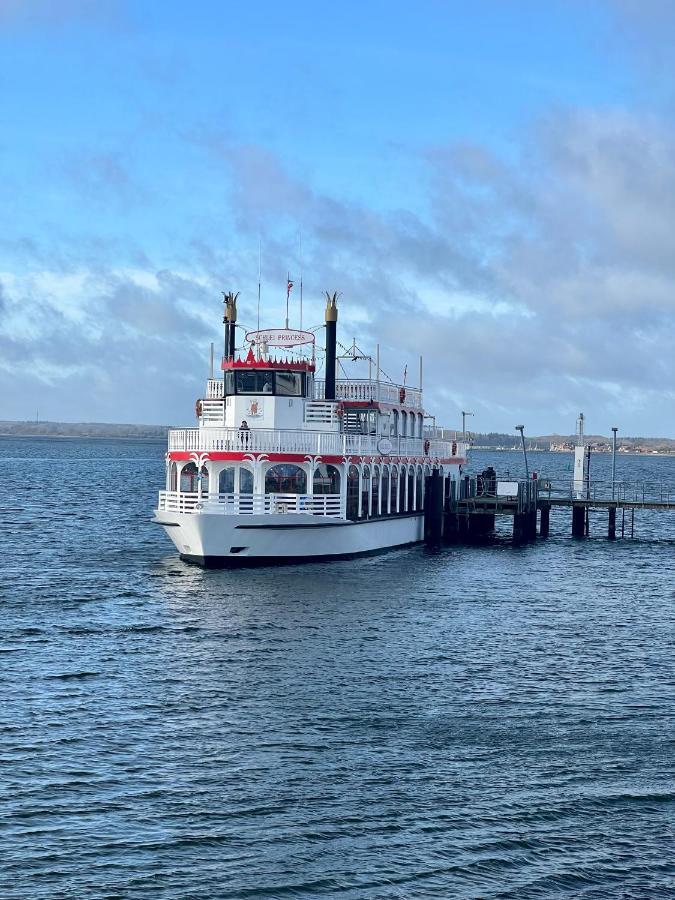 Schönhagen Segelund - Zeit Fuer Uns- Ruhige Und Sonnige Ferienwohnung Mit Terrasse Und Garten Nahe Strand Und Ostsee מראה חיצוני תמונה