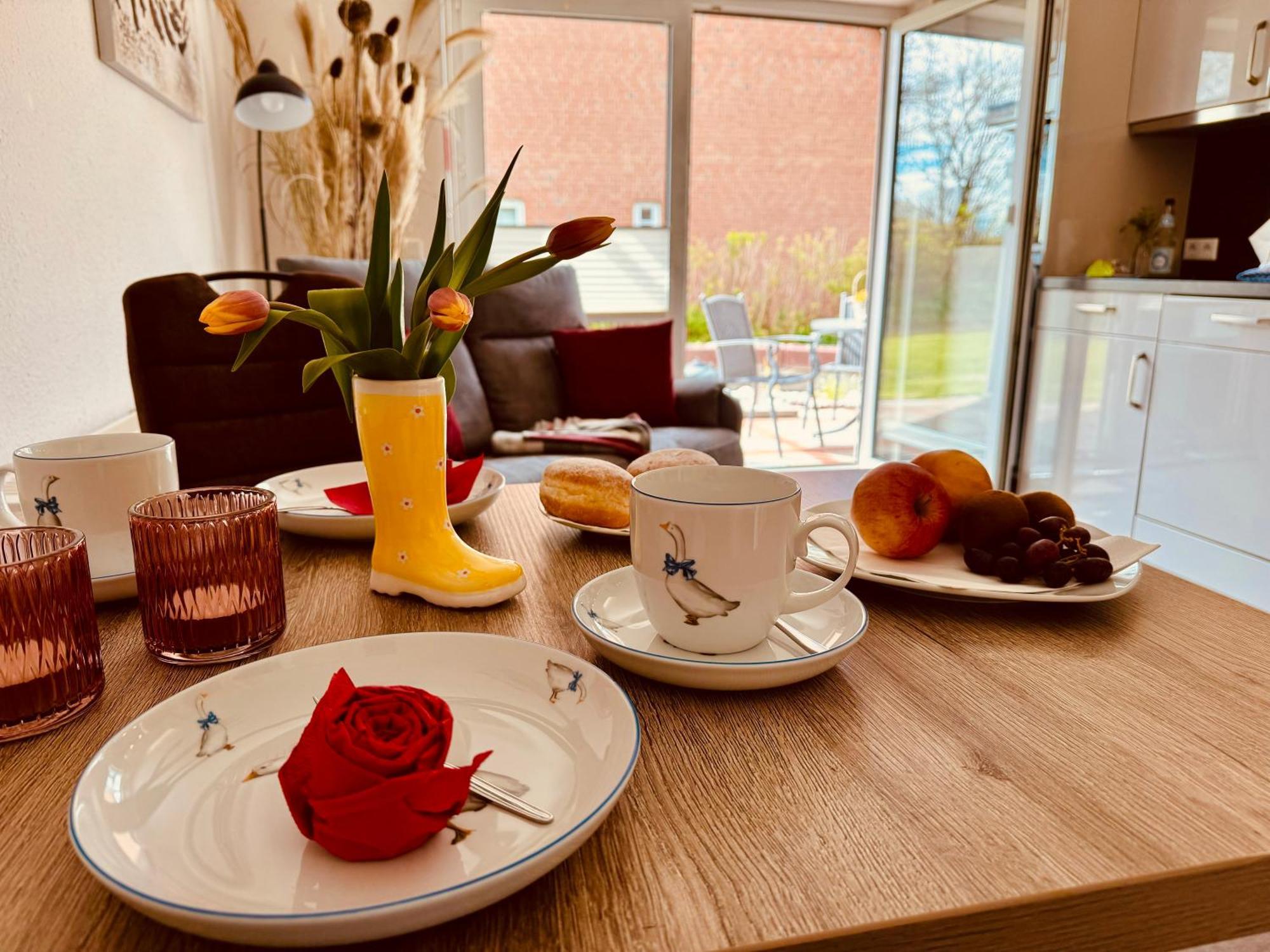 Schönhagen Segelund - Zeit Fuer Uns- Ruhige Und Sonnige Ferienwohnung Mit Terrasse Und Garten Nahe Strand Und Ostsee מראה חיצוני תמונה